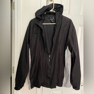 i5 HOODED RAIN JACKET WINDBREAKER. Black w/Gray. Slot Side Pockets. Size XXL.